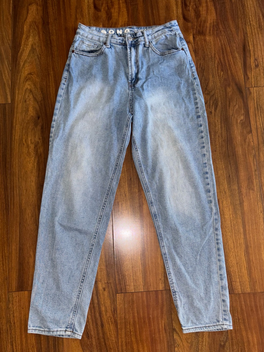 High-Rise Light Blue Mom Jeans